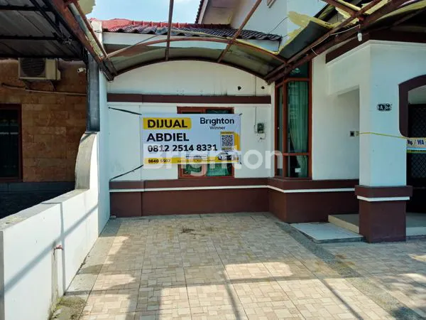 image HAPPY DITENTUKAN JUGA DENGAN LINGKUNGAN DAN SUASANA SEKITARNYA (1)