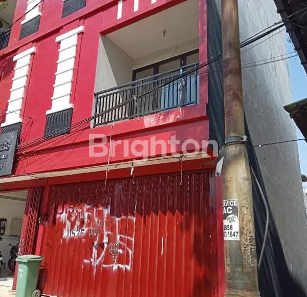 image RUKO BAGUS DENGAN LOKASI STRATEGIS 4 LT COCOK UNTUK KANTOR, EKSPEDISI, KLINIK, SALON DI JL ACHMAD YANI SURABAYA (1)