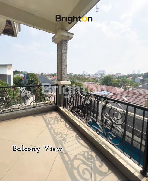 image RUMAH MEWAH KAWASAN PEJATEN (5)