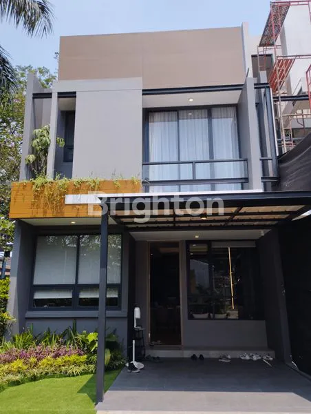 image TERRAVIA ADORA PRIMERY CLUSTER (1)