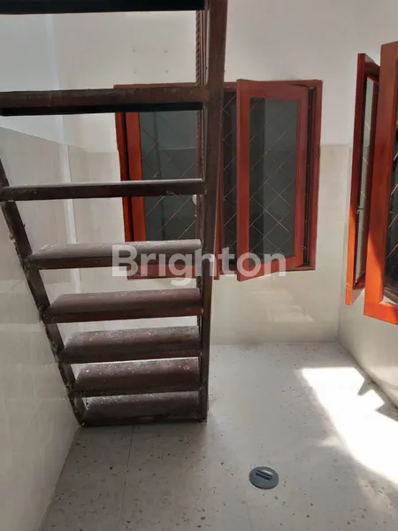 image JUAL RUMAH SIAP HUNI DI WILAYAH PLOSO TIMUR (4)