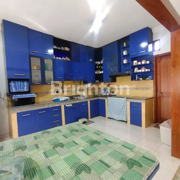 image RUMAH CANTIK TERAWAT DI LINGKUNGAN YANG AMAN, SEJUK, DAN STRATEGIS DEKAT KE GEGERKALONG DAN KAMPUS POLBAN (8)