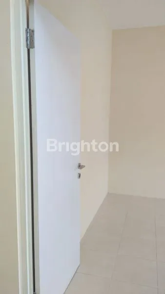 image HARGA 1M-AN, RUMAH BARU GRESS, LEBAR 8, KAWASAN ASRI, ROW JALAN LEBAR (3)