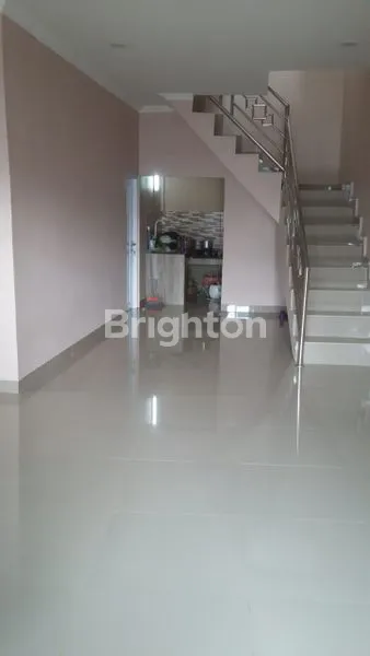 image RUKO / RUMAH  NYAMBUNG MUKA DAN BELAKANG DIPINGGIR JALAN RAYA DEPOK 2 (5)