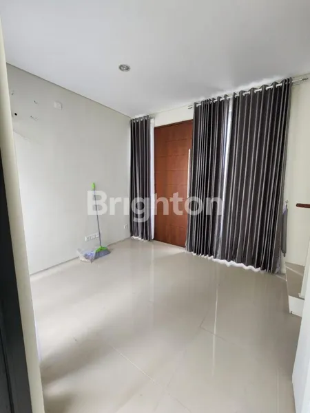 image RUMAH MINIMALIS SIAP HUNI DI CITRALAND DEKAT UC, GWALK, DAN PAKUWON MALL (2)
