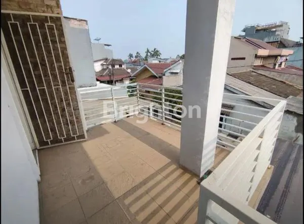 image RUMAH HOEK DI BATU CEPER PERMAI TANGERANG (6)