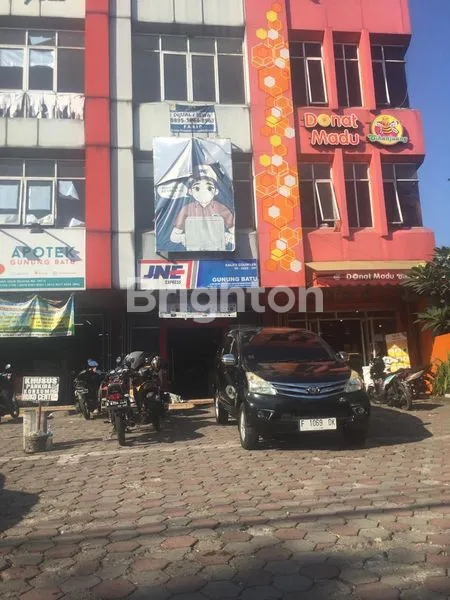 image RUKO KOMERSIL 3 LANTAI LOKASI STRATEGIS (2)