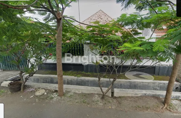 image RUMAH TENGAH KOTA JL WUNI SURABAYA (2)