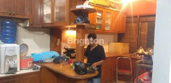 image DIJUAL RUMAH BAGUS DAN LUAS (3)