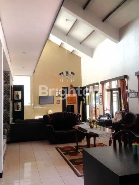 image RUMAH LUX BISA UNTUK GUESS HOUSE (5)