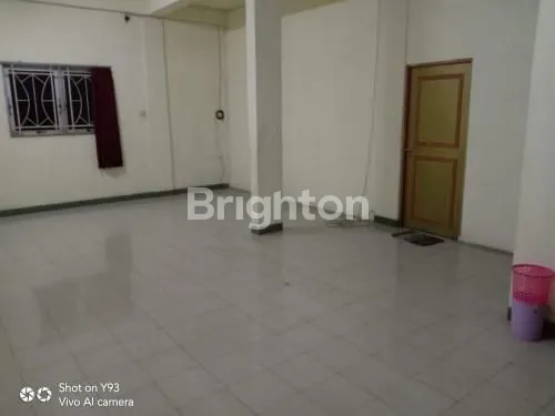 image RUMAH DI GAYUNGSARI TERAWAT  (3)