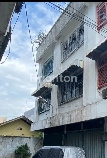 image  RUKO 3 TINGKAT SIAP HUNI (2)