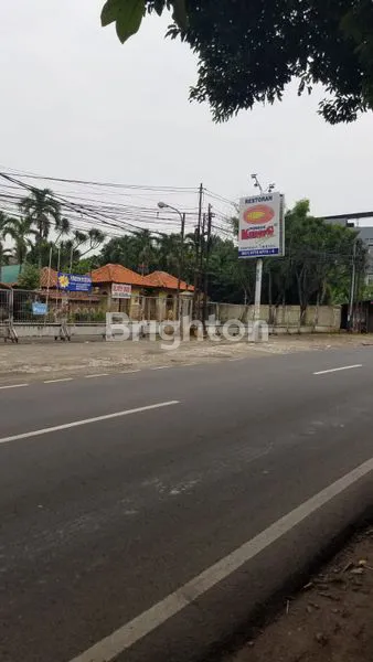 image RUMAH DI AREA STRATEGIS CIBUBUR CIRACAS JAKARTA TIMUR (3)