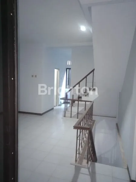 image RUKO 3 LANTAI KELAPA GADING PINGGIR JALAN (4)