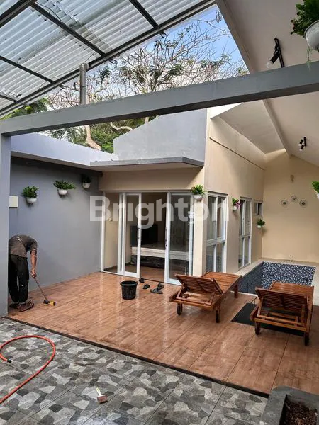 image VILLA STRATEGIS AIRIS PECATU, ULUWATU DEKAT PANTAI DAN KOMPLEX VILLA TERKENAL DEKAT SAVAYA (2)