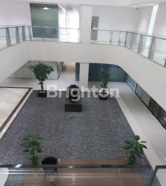 image OFFICE SPACE SPAZIO SURABAYA LOKASI STRATEGIS (2)