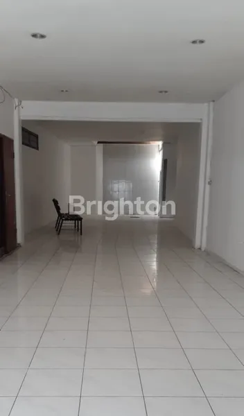 image RUKO DI JALAN TUMAPEL SURABAYA PUSAT (6)