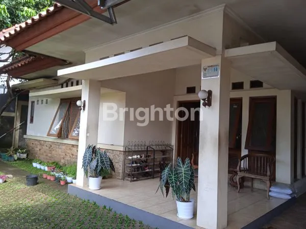 image RUMAH CANTIK, TERAWAT, SIRKULASI UDARA BAGUS, LOKASI STRATEGIS DI LENTENG AGUNG  (2)