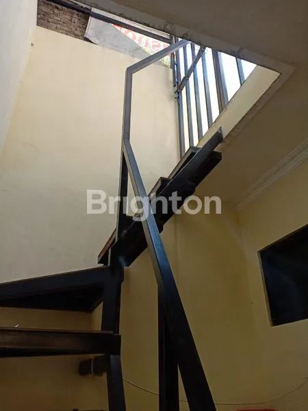 image RUMAH GRIYA SHANTA BARU DAN SIAP DIHUNI (5)