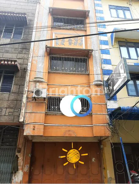 image RUKO SIAP PAKAI UNTUK BUKA BISNIS DAN KANTOR DI JALAN JEMBER - MEDAN KOTA (1)