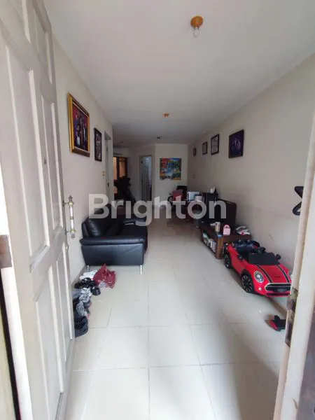 image RUMAH 2 LANTAI BAGUS SIAP HUNI DI KAWASAN ELITE KELAPA GADING (4)
