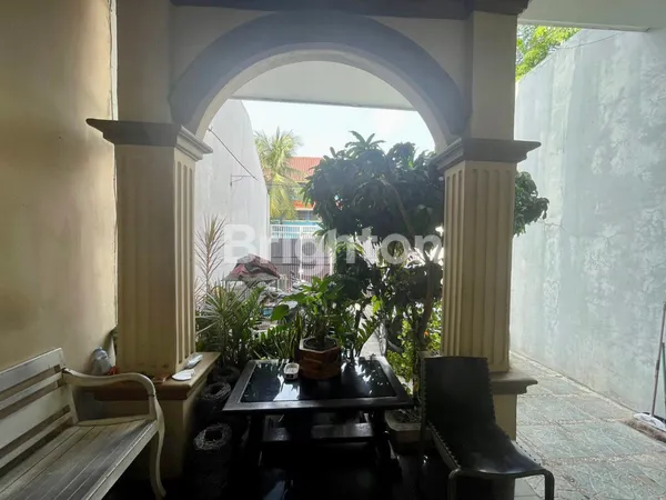 image RUMAH STRATEGIS DI JALAN UTAMA KOMERSIAL FULL FURNISHED JOHAR BARU JAKARTA PUSAT (8)
