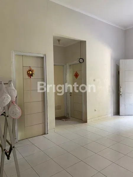 image RUMAH STANDART MINIMALIS DIDALAM CLUSTER NYAMAN DAN ASRI,KOTA WISATA,CIBUBUR,BOGOR,JAWA BARAT (3)