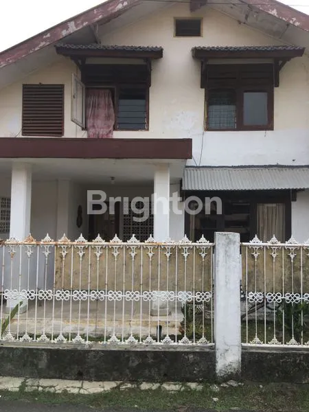 image RUMAH 2 LANTAI KRAMAT JATI JAKARTA TIMUR (1)