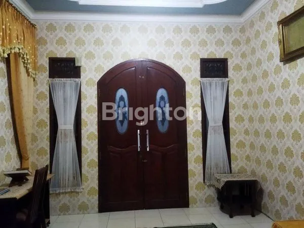 image RUMAH TINGKAT 2 DI KAMPUNG  TIMUR BALIKPAPAN (2)