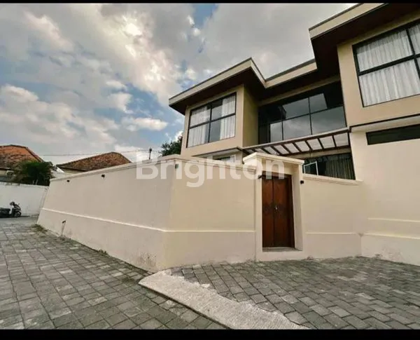 image VILLA PERERENAN LEASEHOLD 25 TAHUN  (1)
