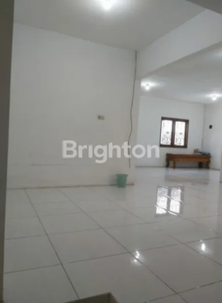 image RUMAH NOL JALAN KEMBAR RUNGKUT DEKAT RAYA MERR, GUNUNG ANYAR (4)