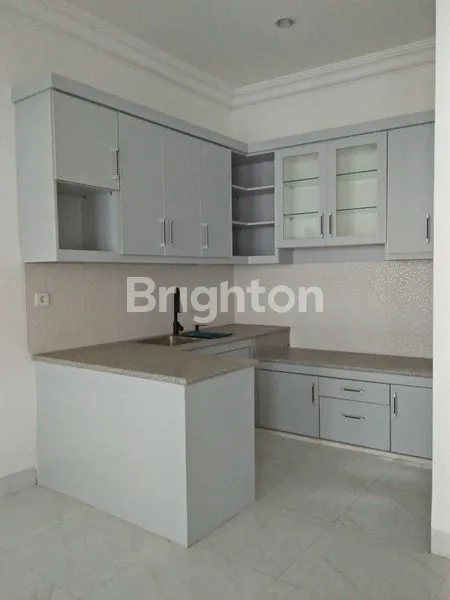 image RUMAH BARU 2 1/2 LANTAI CLUSTER BETUNG BEBAS BANJIR (2)