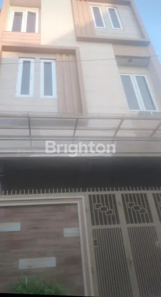 image RUMAH KOSTAN TOMANG, GROGOL, JAKARTA BARAT 3,5LANTAI (4)