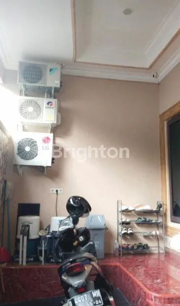 image RUMAH KOSTAN TOMANG, GROGOL, JAKARTA BARAT 3,5LANTAI (3)