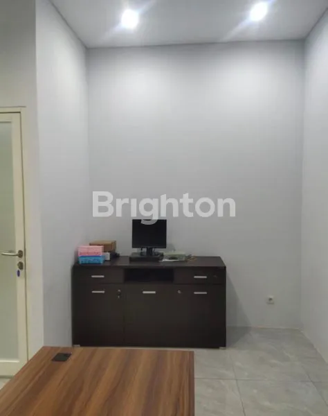 image DISEWAKAN OFFICE FURNISH PRAXIS PUSAT KOTA SURABAYA (4)