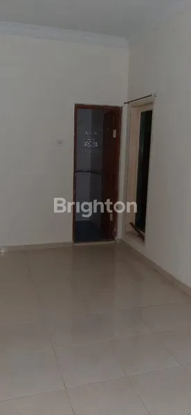 image RUMAH ASRI BEVERLY PARK SIAP HUNI (2)