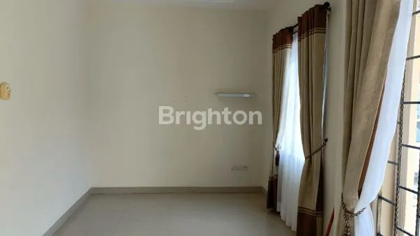 image RUMAH SEWA DUA LANTAI DIAMOND PALACE SIAP HUNI (4)