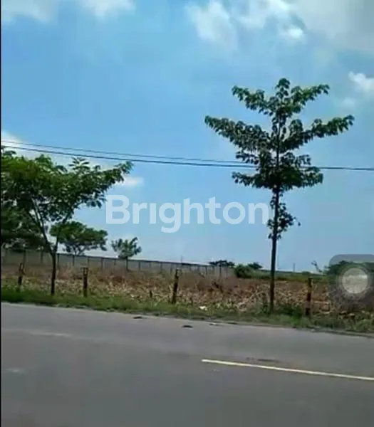 TUBAN TANAH INDUSTRY NOL JALAN NASIONAL