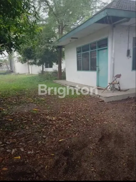 image KAMPUNG SEWU BANGUNAN BEKAS PABRIK SIAP PAKAI HARGA 7M SAJA (3)