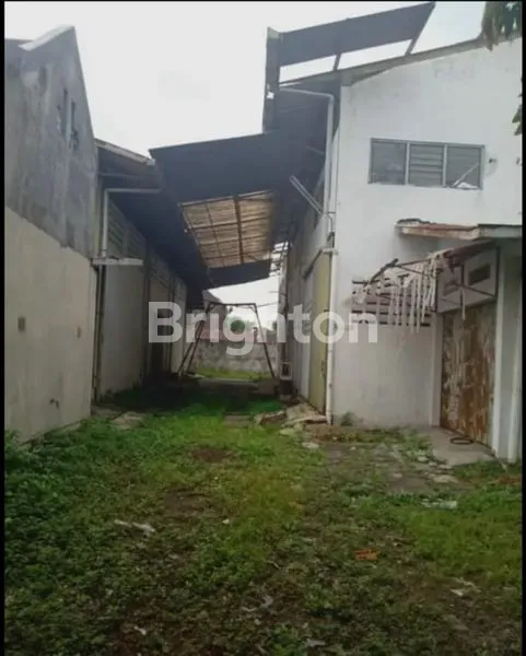 image KAMPUNG SEWU BANGUNAN BEKAS PABRIK SIAP PAKAI HARGA 7M SAJA (4)