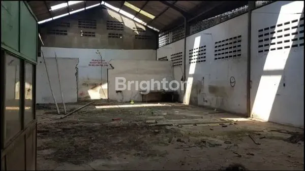 image KAMPUNG SEWU BANGUNAN BEKAS PABRIK SIAP PAKAI HARGA 7M SAJA (2)