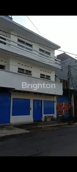 image DIJUAL 1 GUDANG DAN 2 RUKO DI PASAR KEPANJEN MALANG LOKASI POTENSIAL UNTUK USAHA (1)