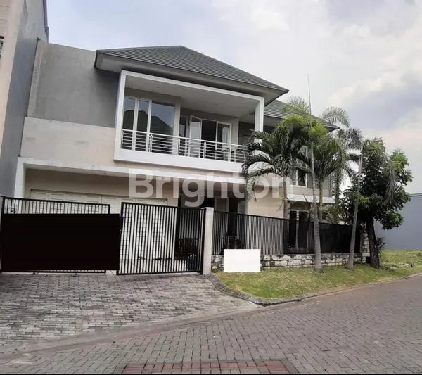 image RUMAH MEWAH MINIMALIS GRAHA FAMILI  (1)