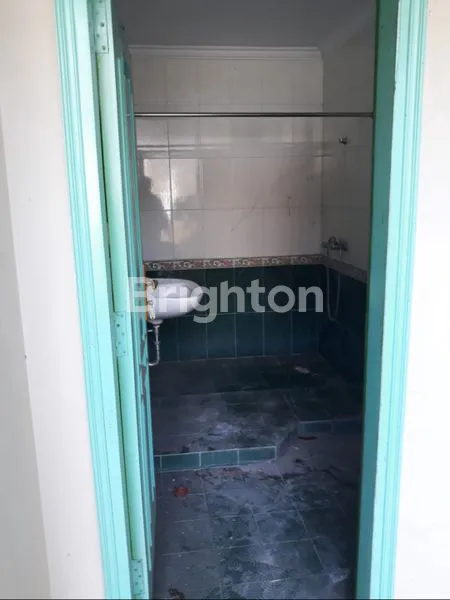 image DISEWAKAN RUMAH EKSKLUSIF YANG LUAS DAN NYAMAN (2)