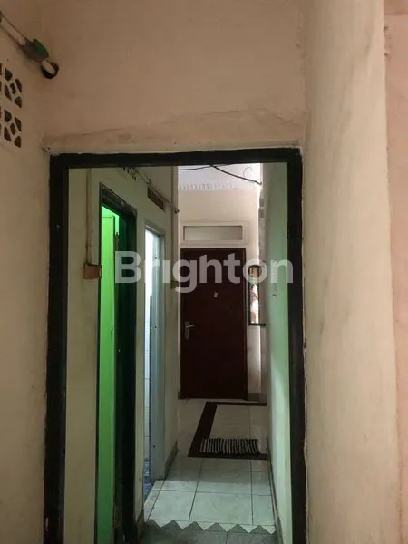 image RUMAH DUA LANTAI UTK KOS KOSAN DAN ADA KIOS YG CUKUP LUAS (5)