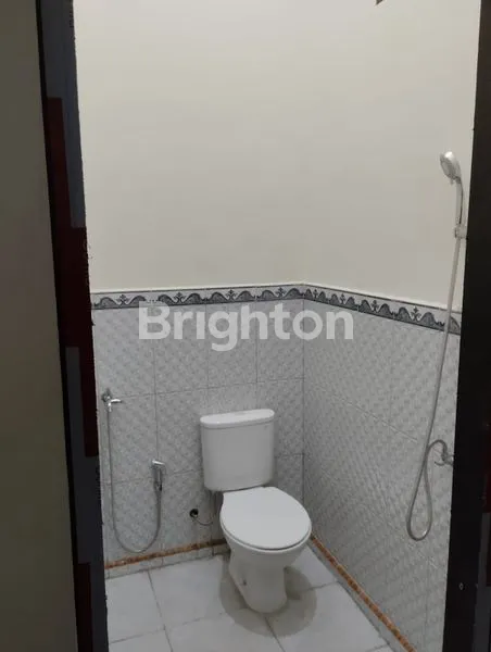 image RUMAH CANTIK AND ELEGAN KEDIRI  (3)