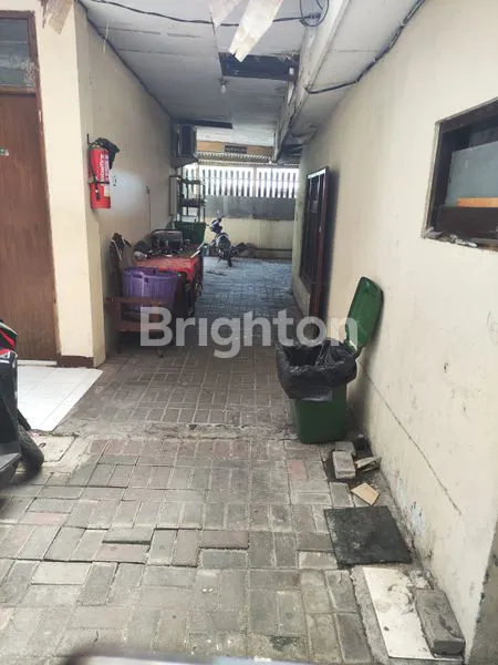 image KOS 32 KAMAR DEKAT UBAYA NEGO BANYAK (5)