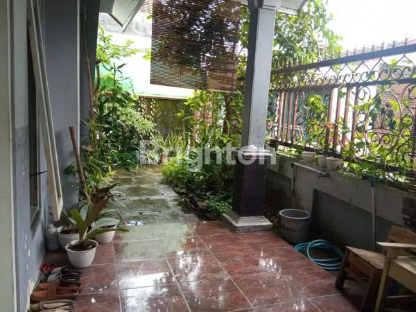image SOLO BARU RUMAH DIJUAL LINGKUNGAN NYAMAN LOKASI STRATEGIS DEKAT SENTRA BISNIS (2)
