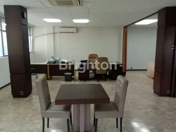 image RUKO BERLANTAI 5 DI KAWASAN PETOJO GAMBIR JAKARTA PUSAT (4)