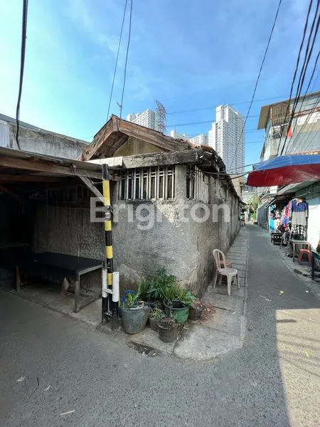 image RUMAH GREEN VILLE JAKARTA BARAT (2)